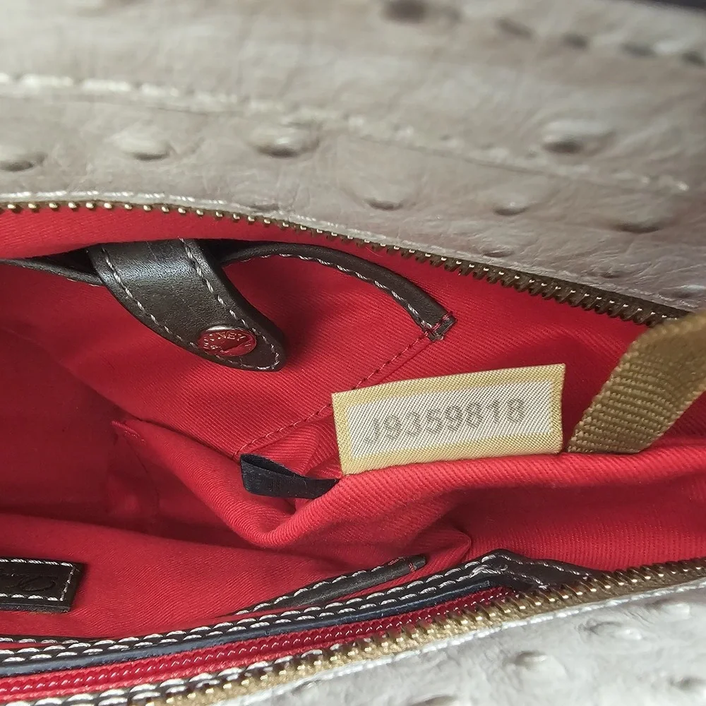 VTG AMAZING COND Dooney Bourke Ostrich Embossed Leather Tote Purse‎ EUC